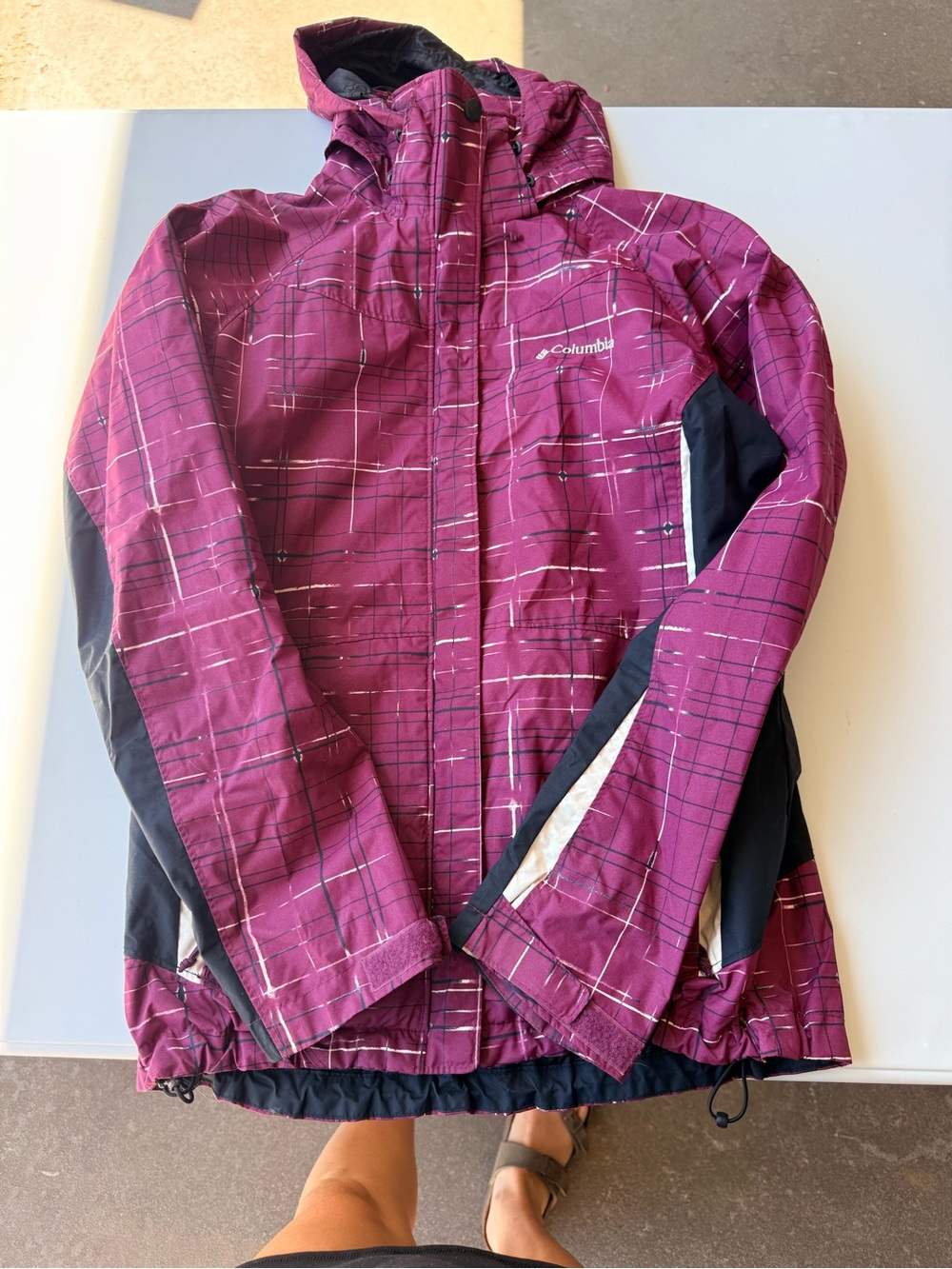 Columbia Women's Plum Purple and Black Hooded Jacket